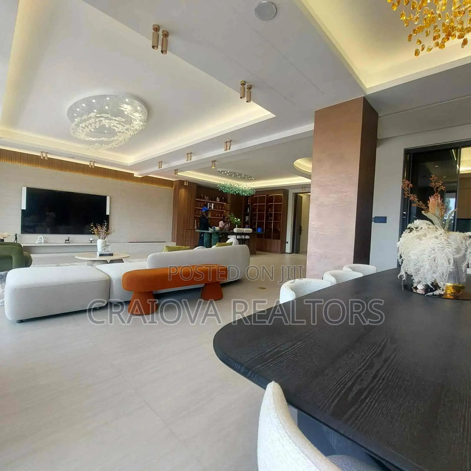4bdrm Apartment in Spring Valley for sale