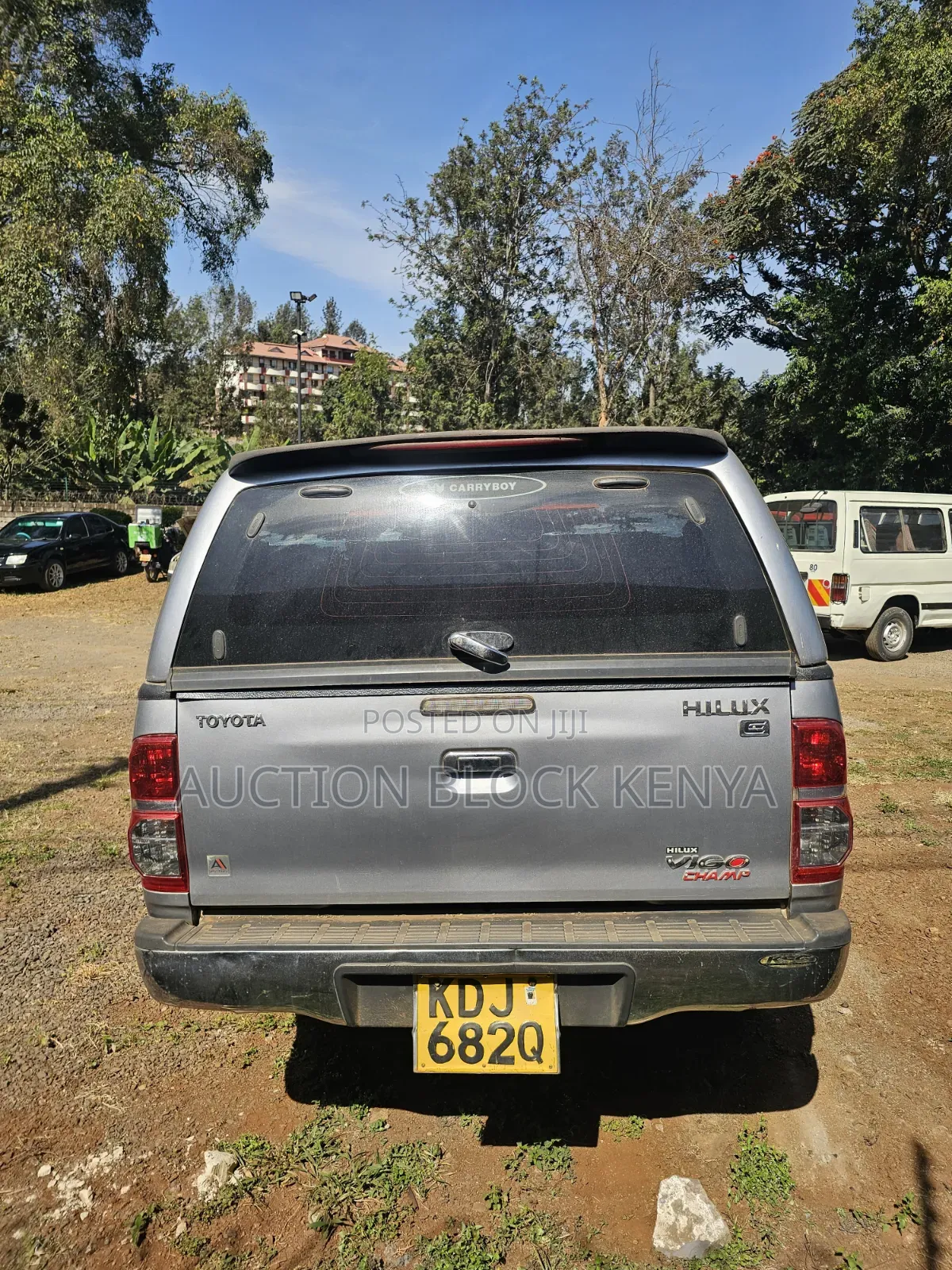 Toyota Hilux 2015 Silver