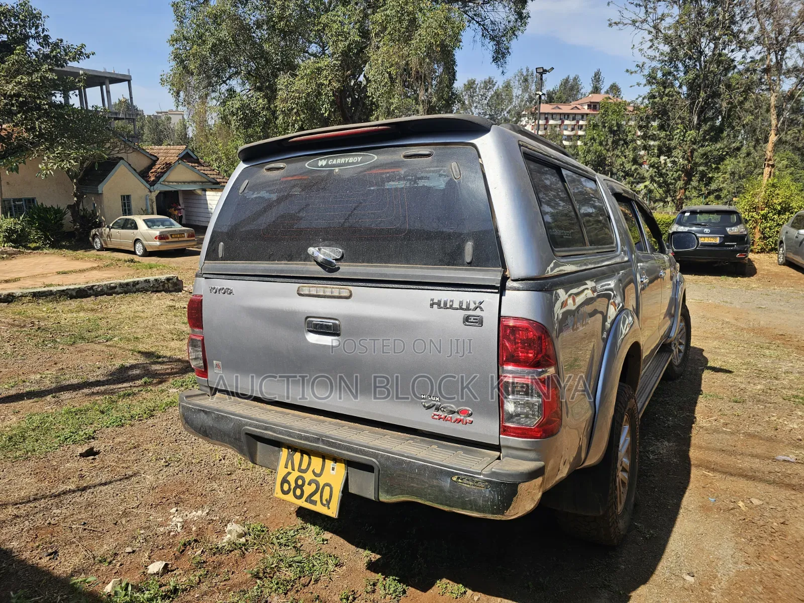 Toyota Hilux 2015 Silver