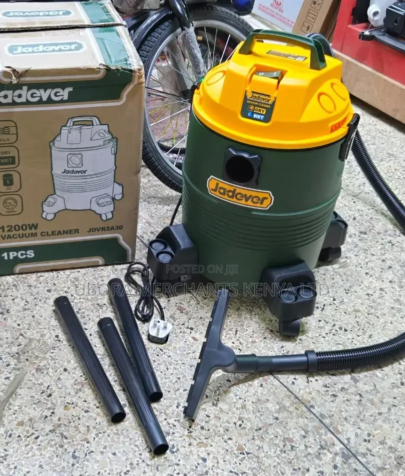 Jadever 1200W Wet and Dry Vacuum Cleaner.