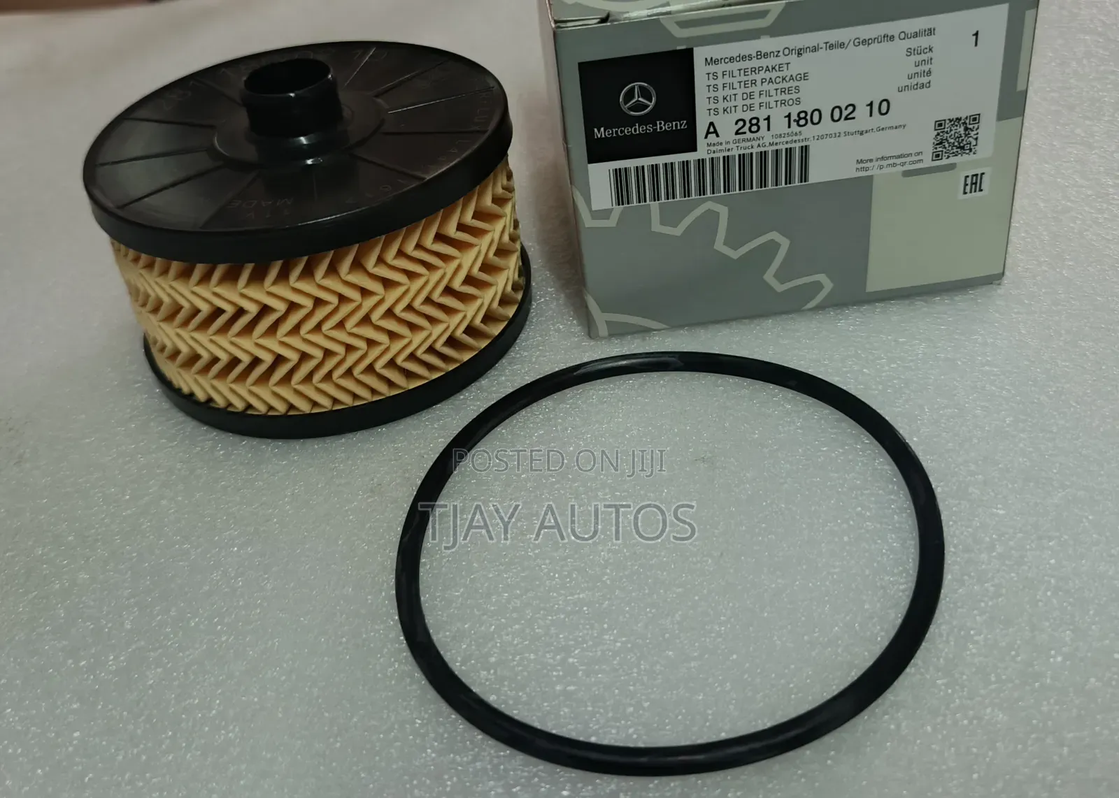 Mercedes-Benz a W177 Engine Oil Filter A2811800210 New Genuine