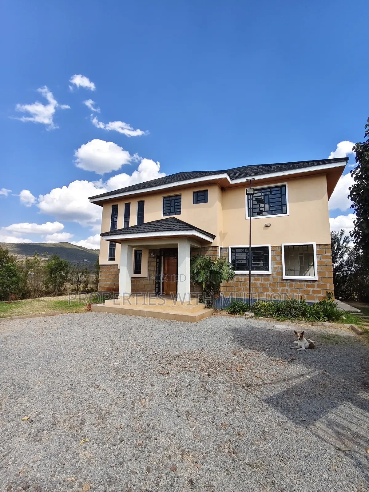4bdrm Maisonette in Kibiku for sale