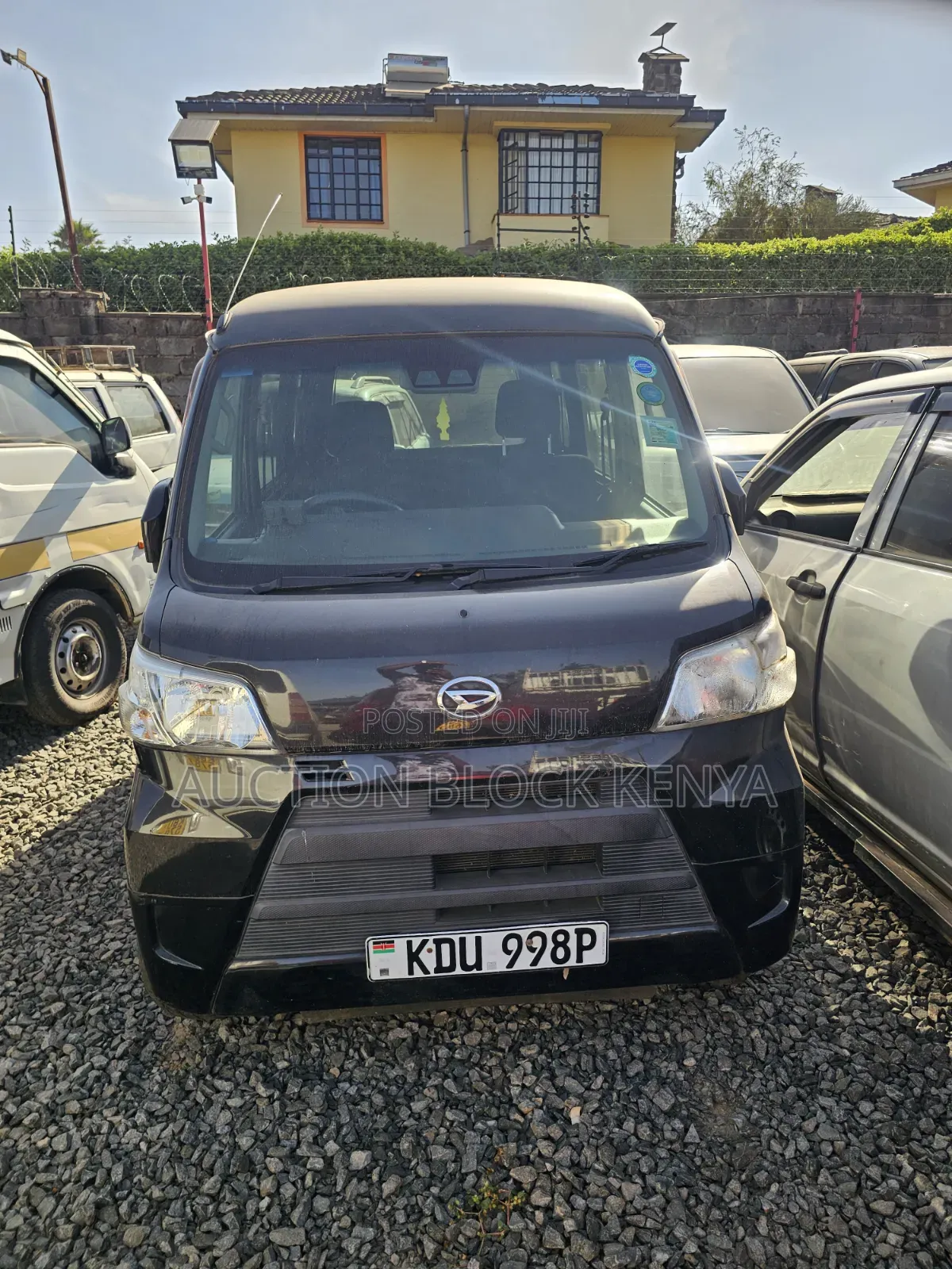 Daihatsu Atrai 2018 Black