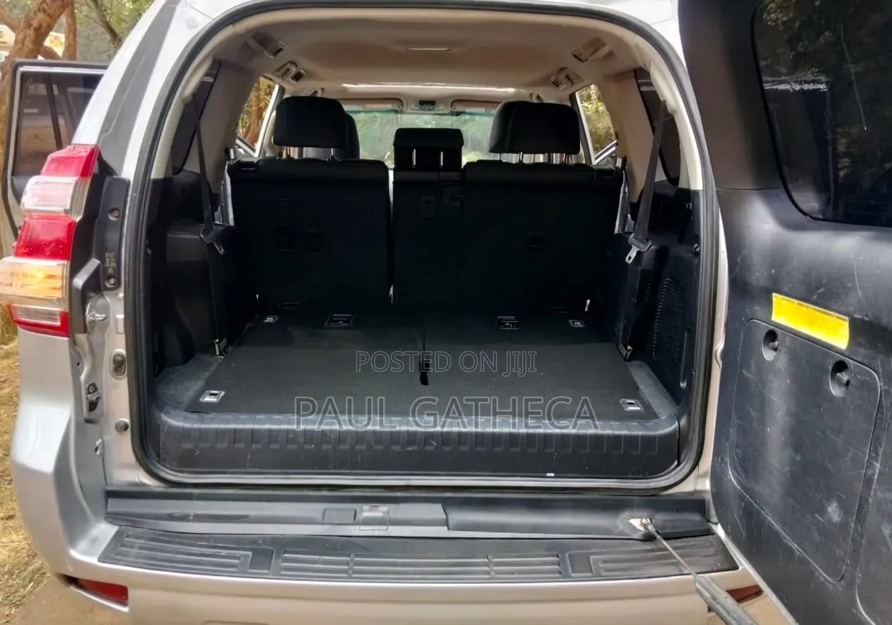Toyota Land Cruiser Prado 2013 White