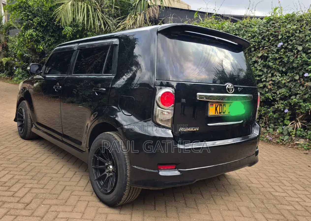 Toyota Rumion 1.5 FWD 2023 Black