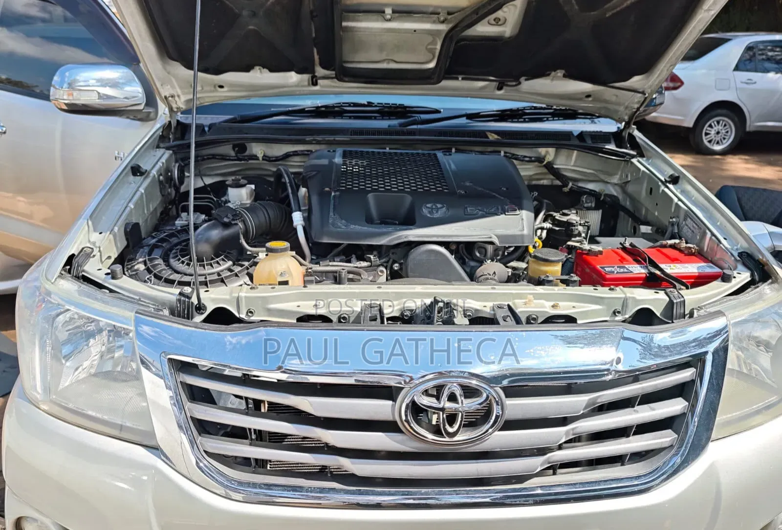 Toyota Hilux 2015 White