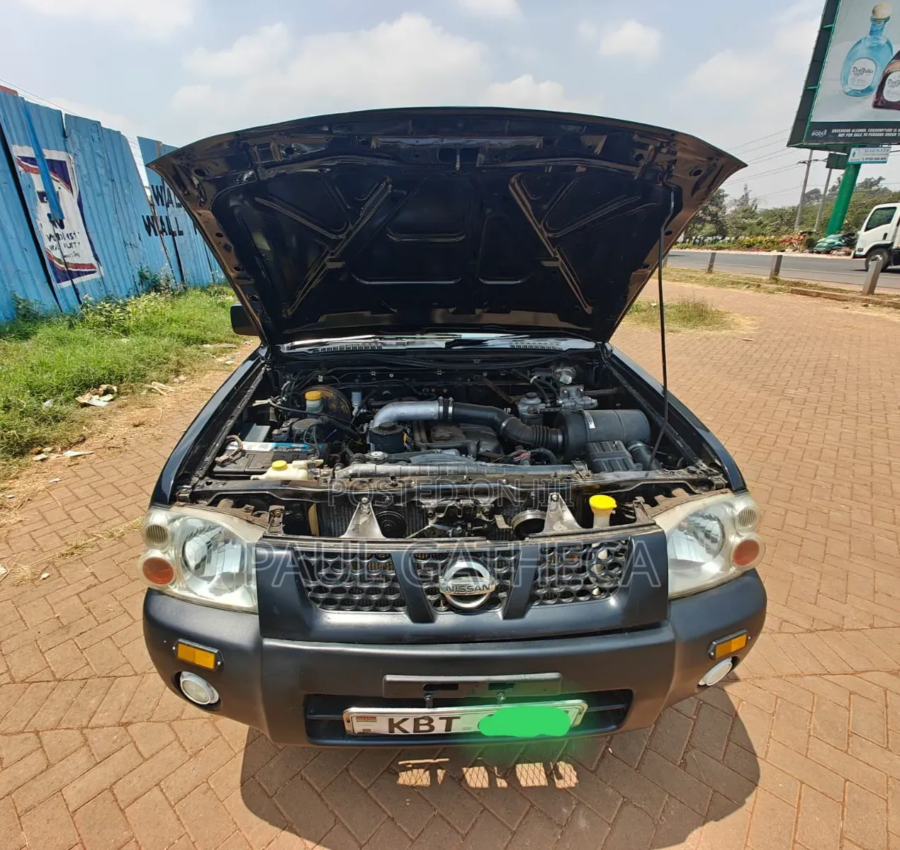 Nissan Hardbody 2012 Green
