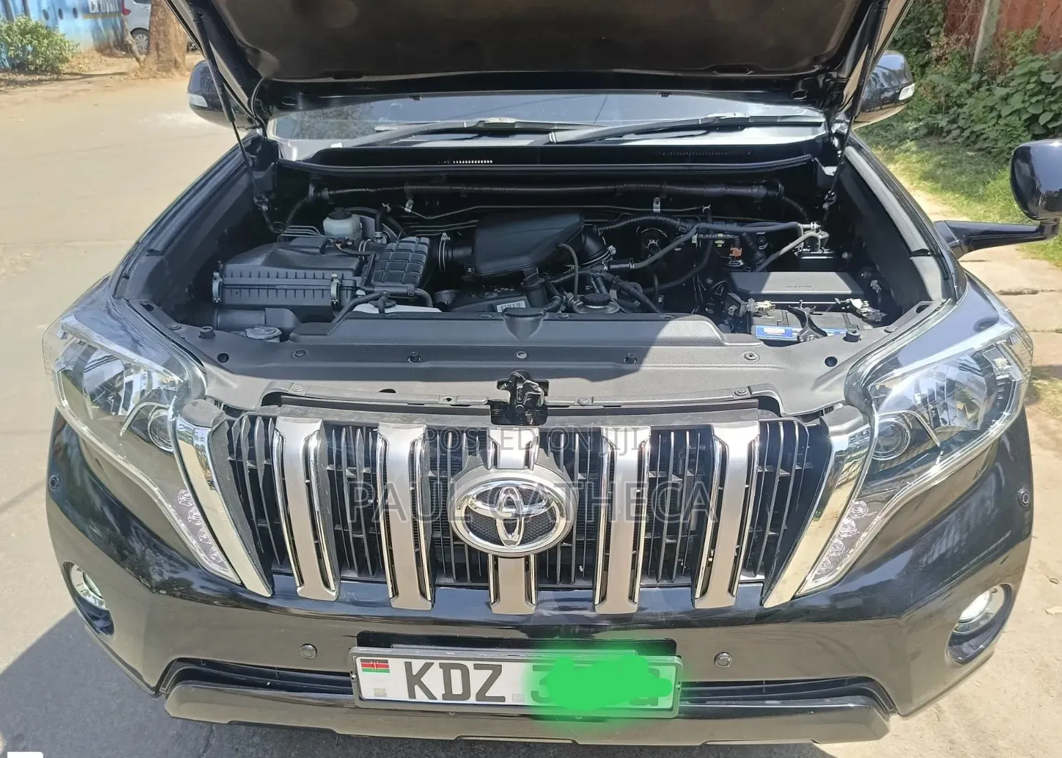 Toyota Land Cruiser Prado 2011 Black