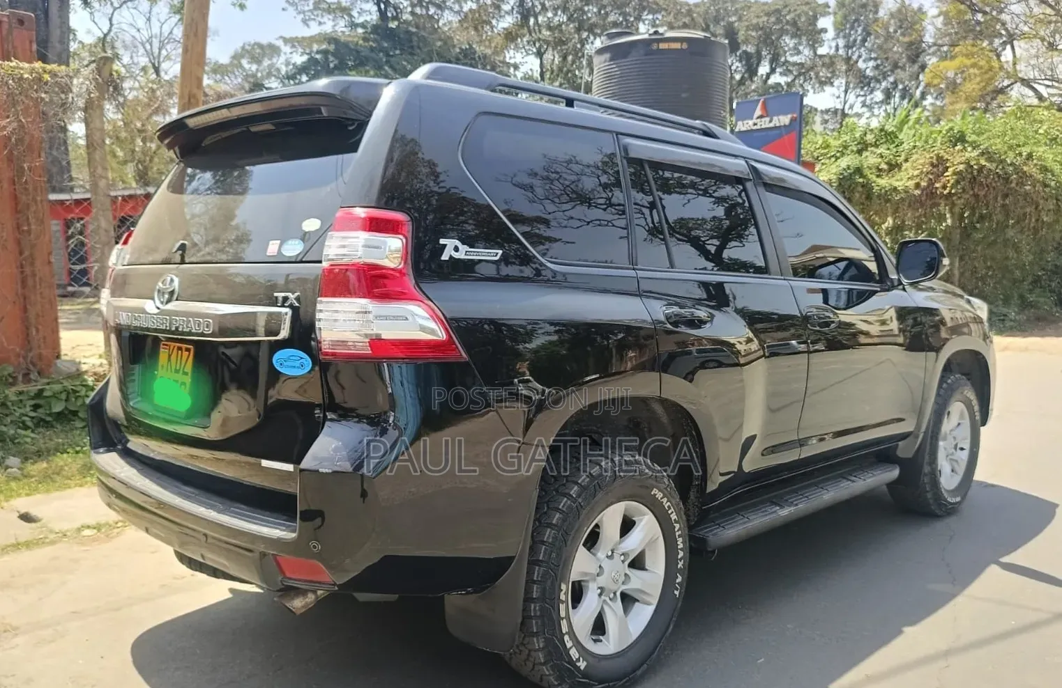 Toyota Land Cruiser Prado 2011 Black
