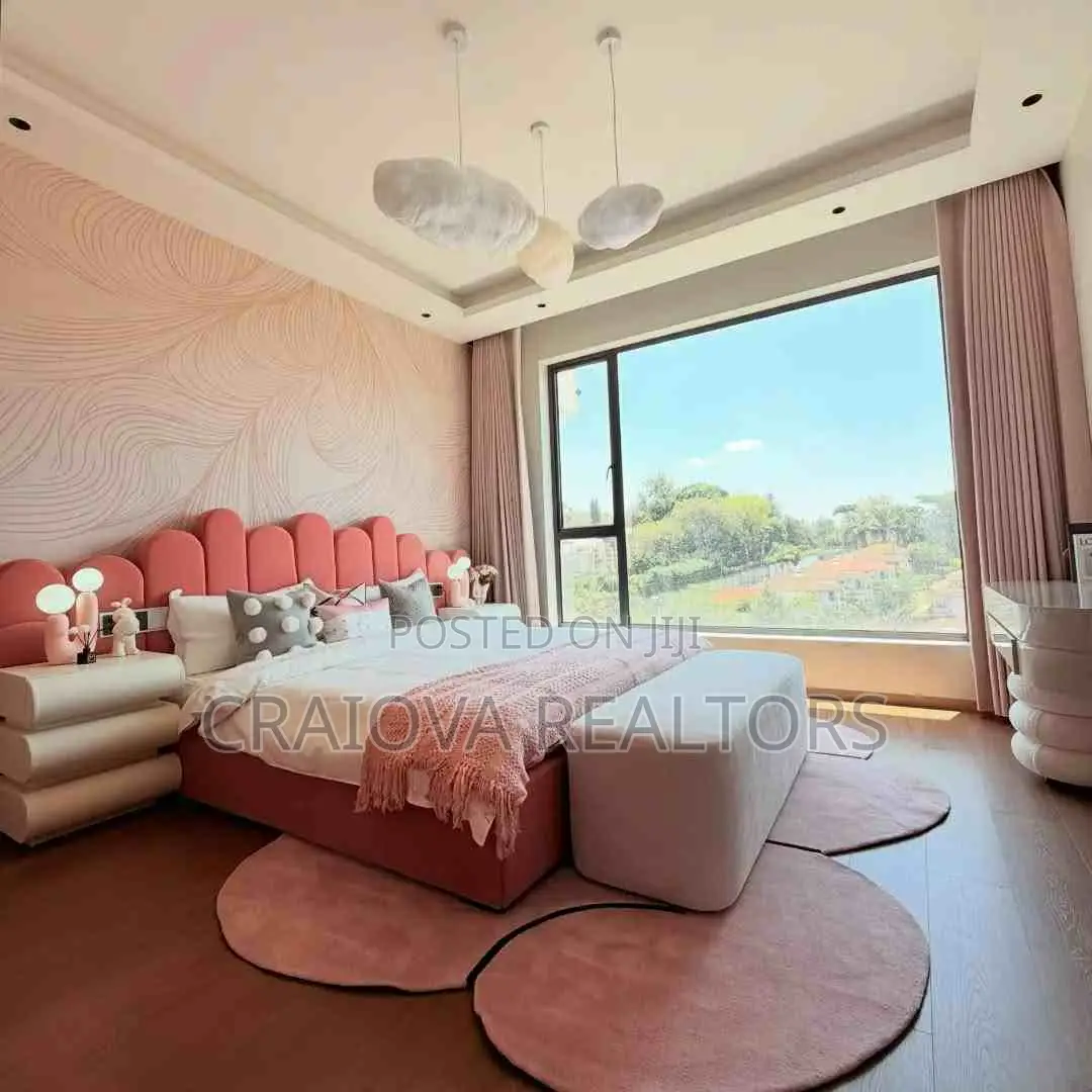 5bdrm Apartment in Spring Valley for sale
