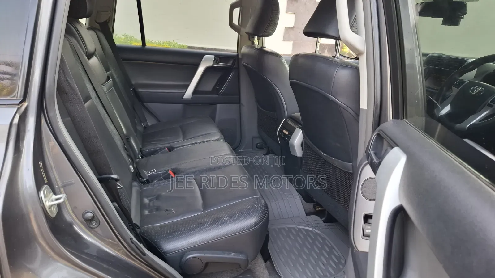 Toyota Land Cruiser Prado 2010 Gray