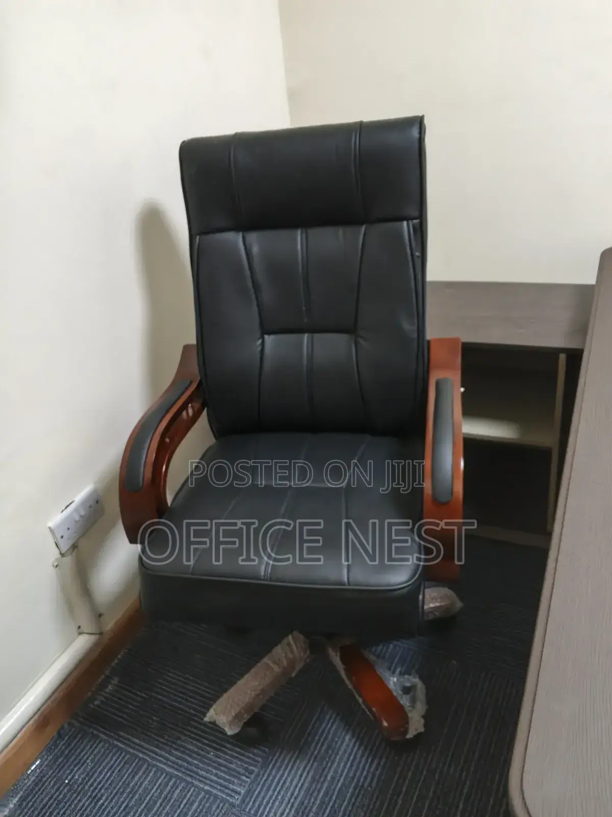 Executive High Back Leather Office Chair