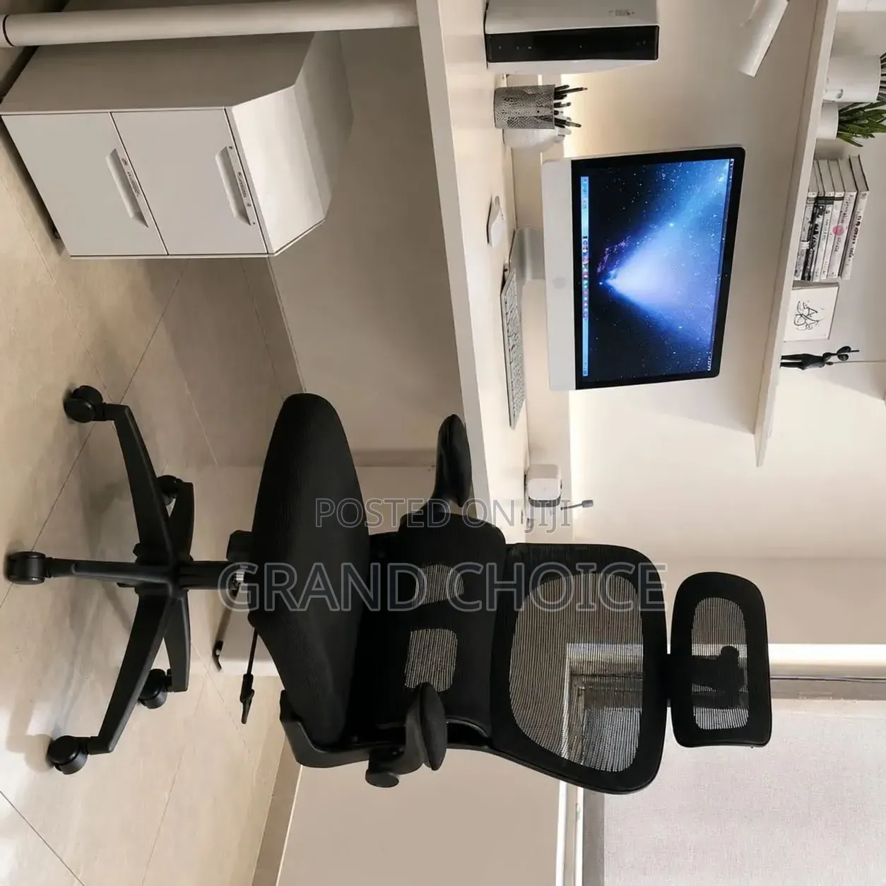 Ergonomic Office Chair With Headrest