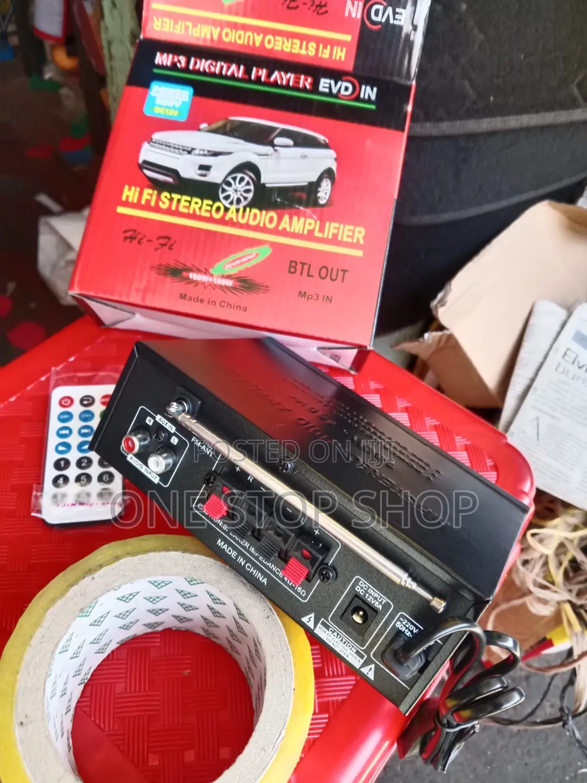 Stereo Power Amplifier for Boosting Audio Signals in Home/Car Systems