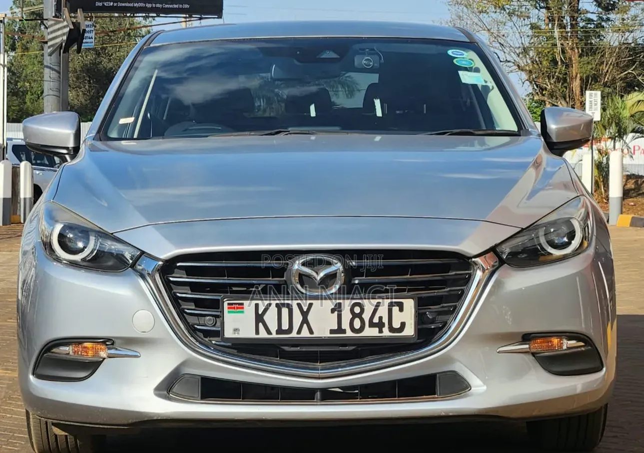 Mazda Axela 2018 Silver