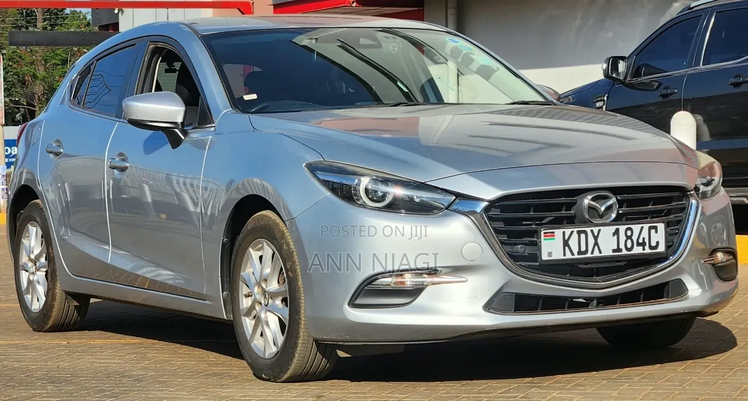 Mazda Axela 2018 Silver