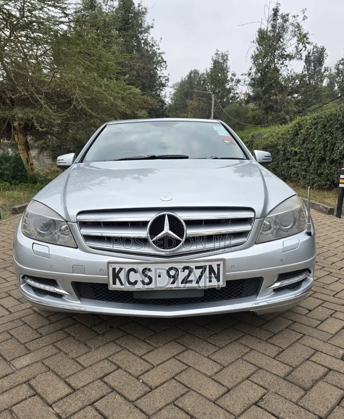 Mercedes-Benz C200 2012 Silver