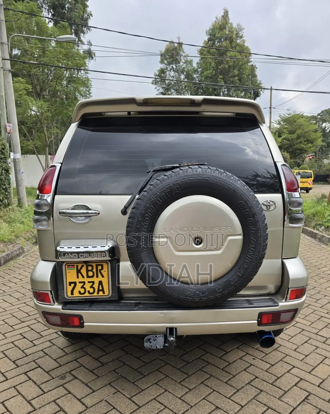 Toyota Land Cruiser Prado 2005 Gold