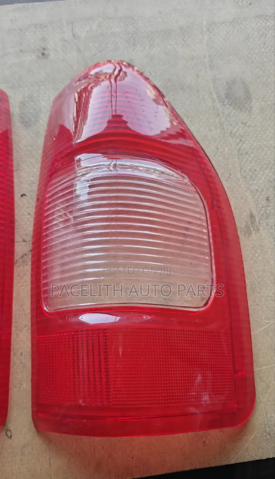 Tail Lens Isuzu Dmax 2002