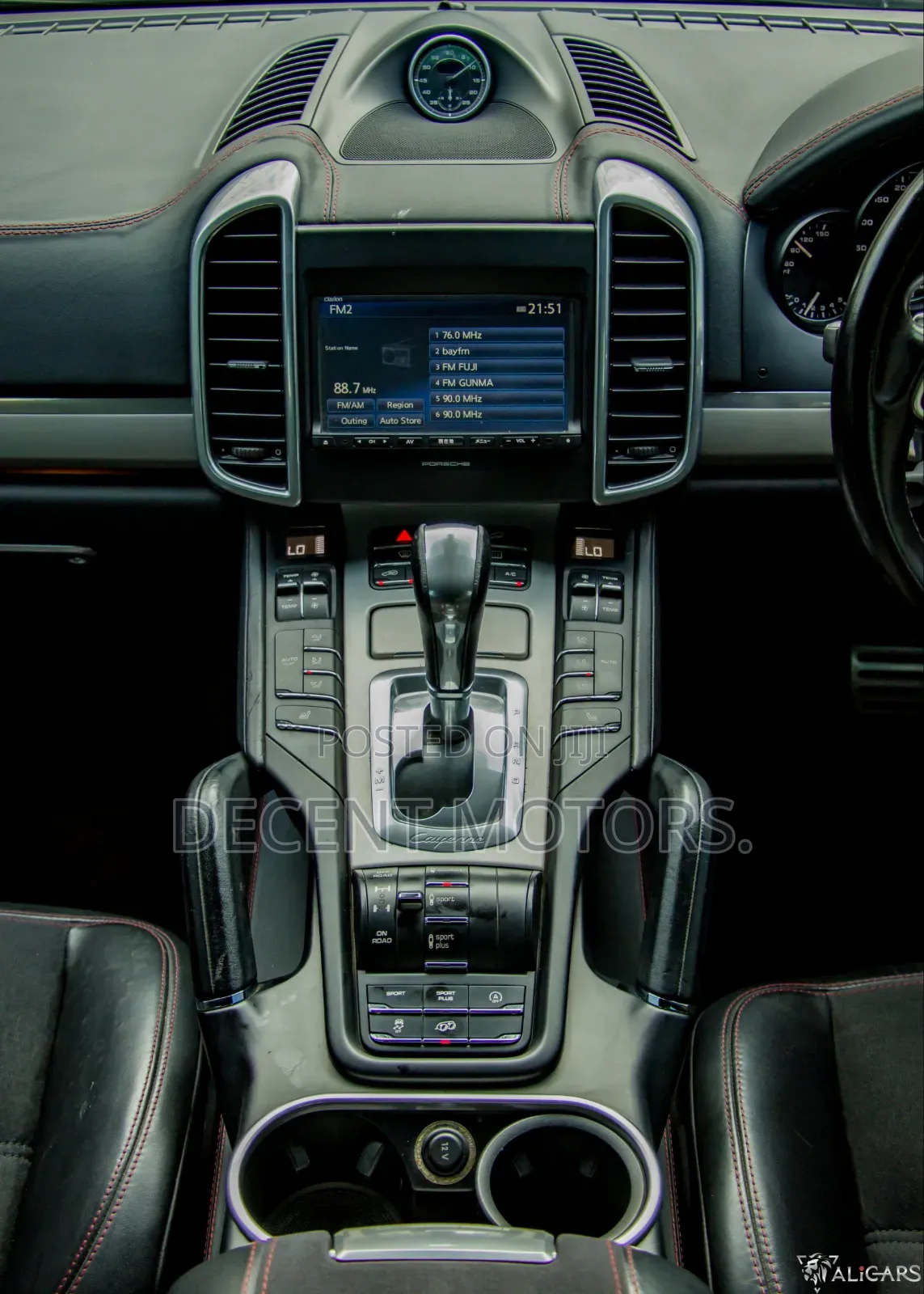 Porsche Cayenne 2017 White