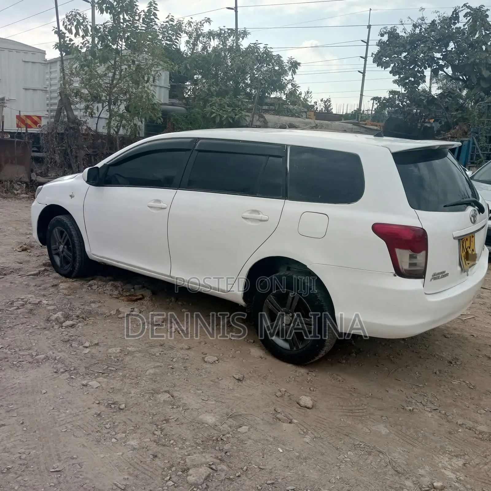 Toyota Corolla Fielder 2010 White