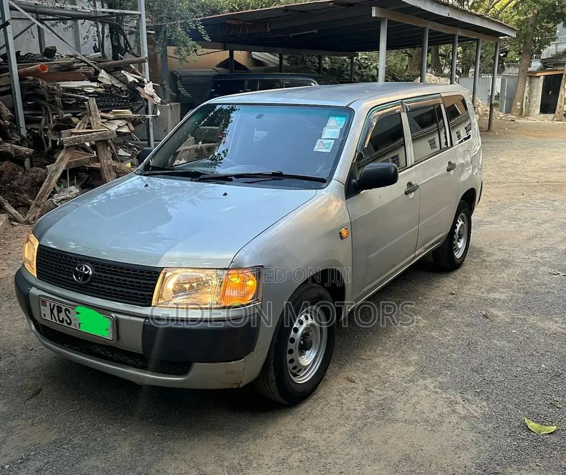 Toyota Probox 2012 Silver