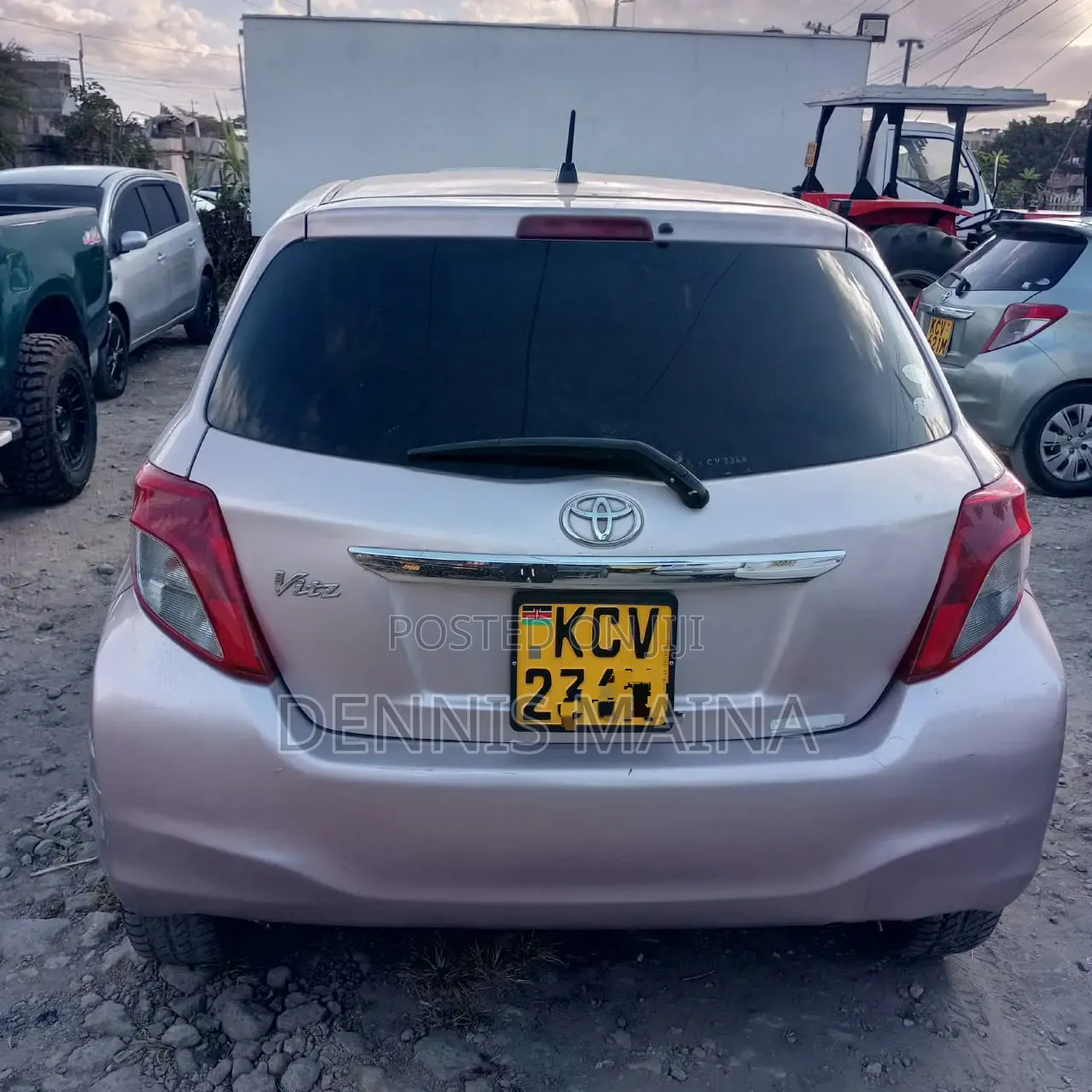 Toyota Vitz 2012 Pink