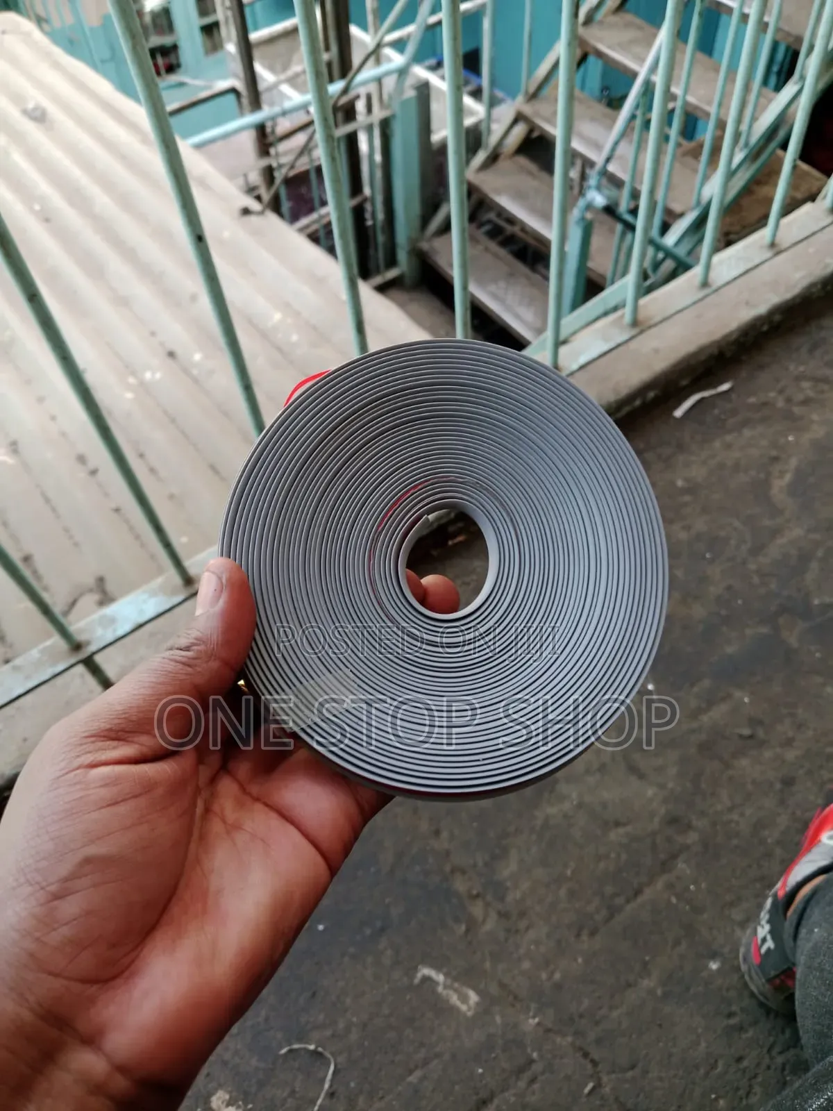 Grey/Silver 8m Universal Wheel Rim Edge Protector