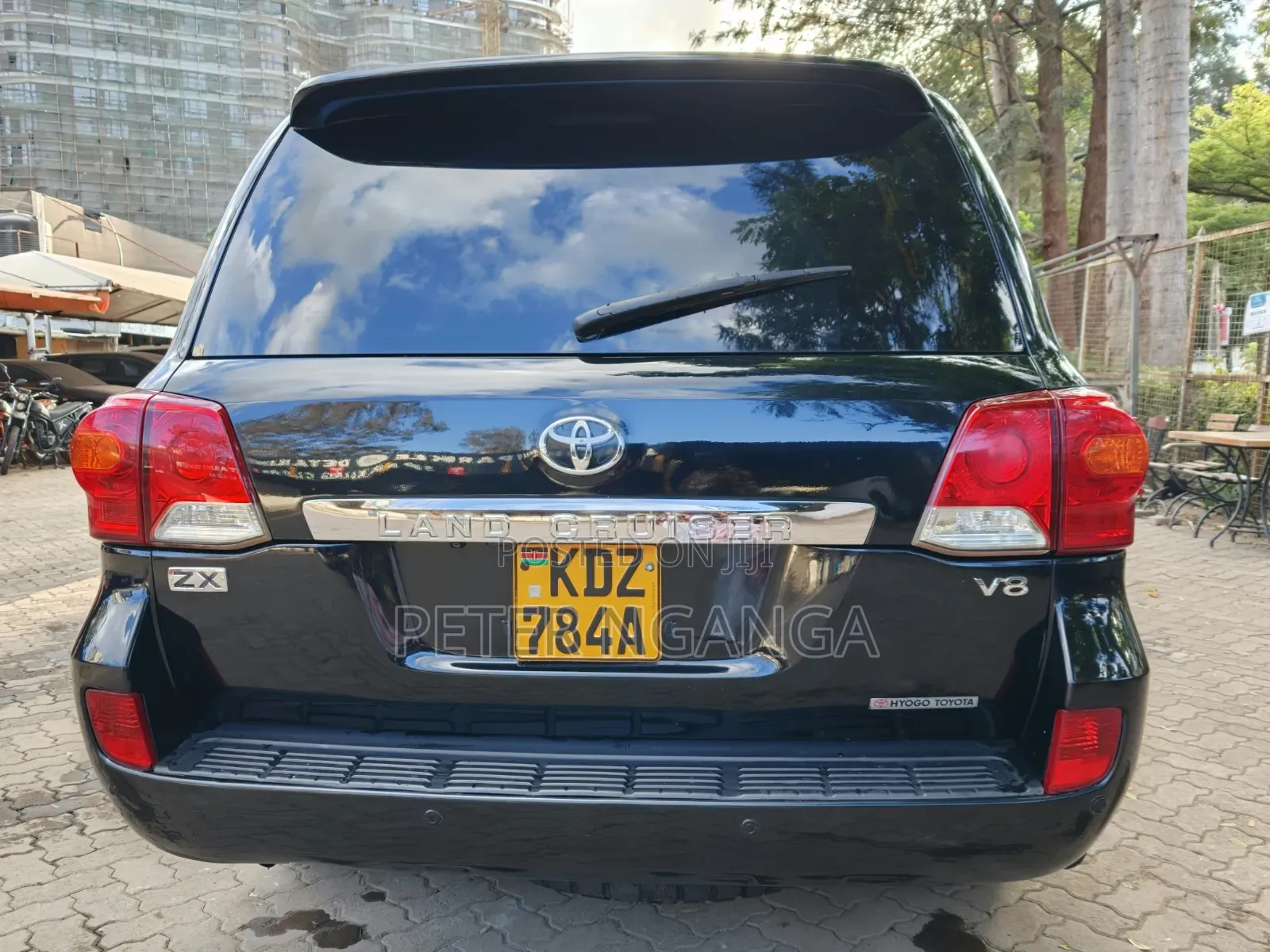 Toyota Land Cruiser 4.6 V8 ZX 2012 Matt Black