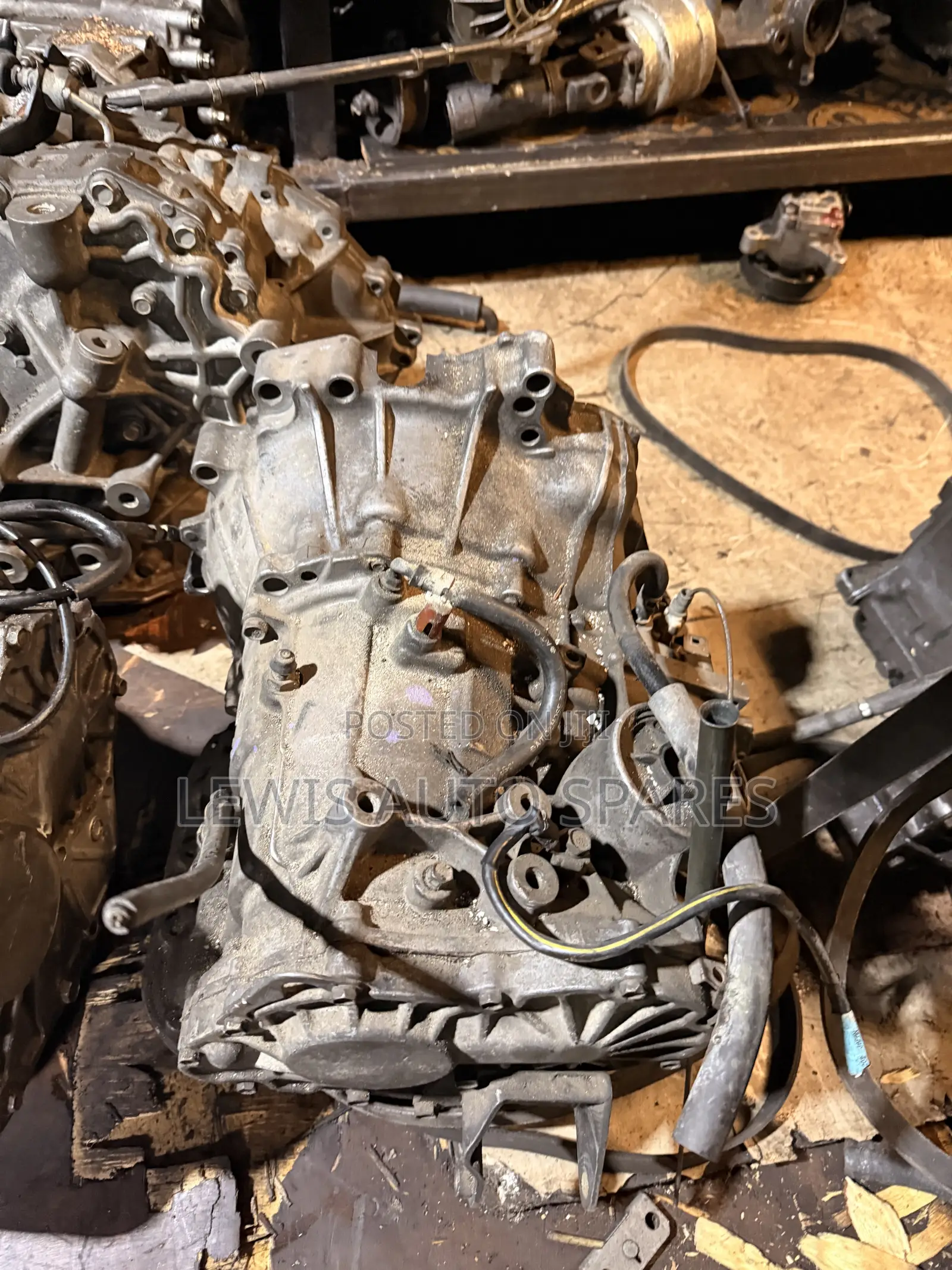 Duet Gearbox 2wd (Automatic)