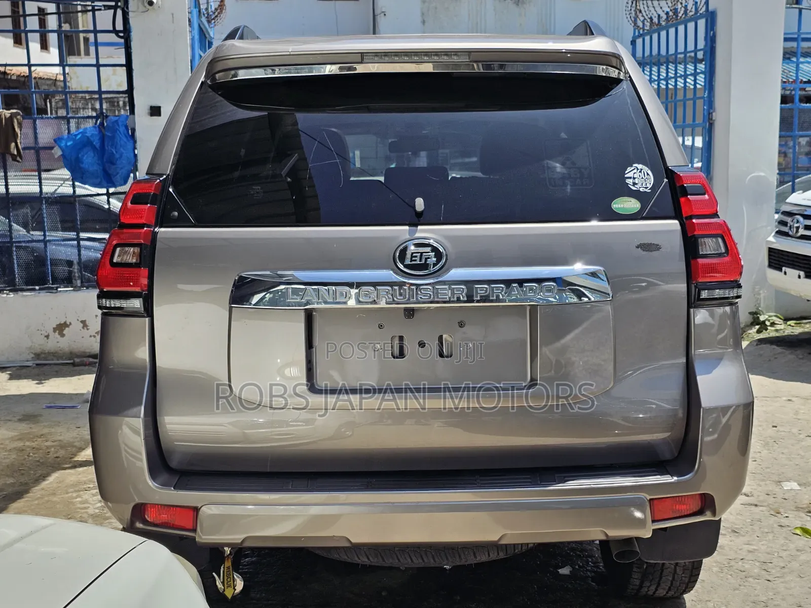 Toyota Land Cruiser Prado 2019 Gold