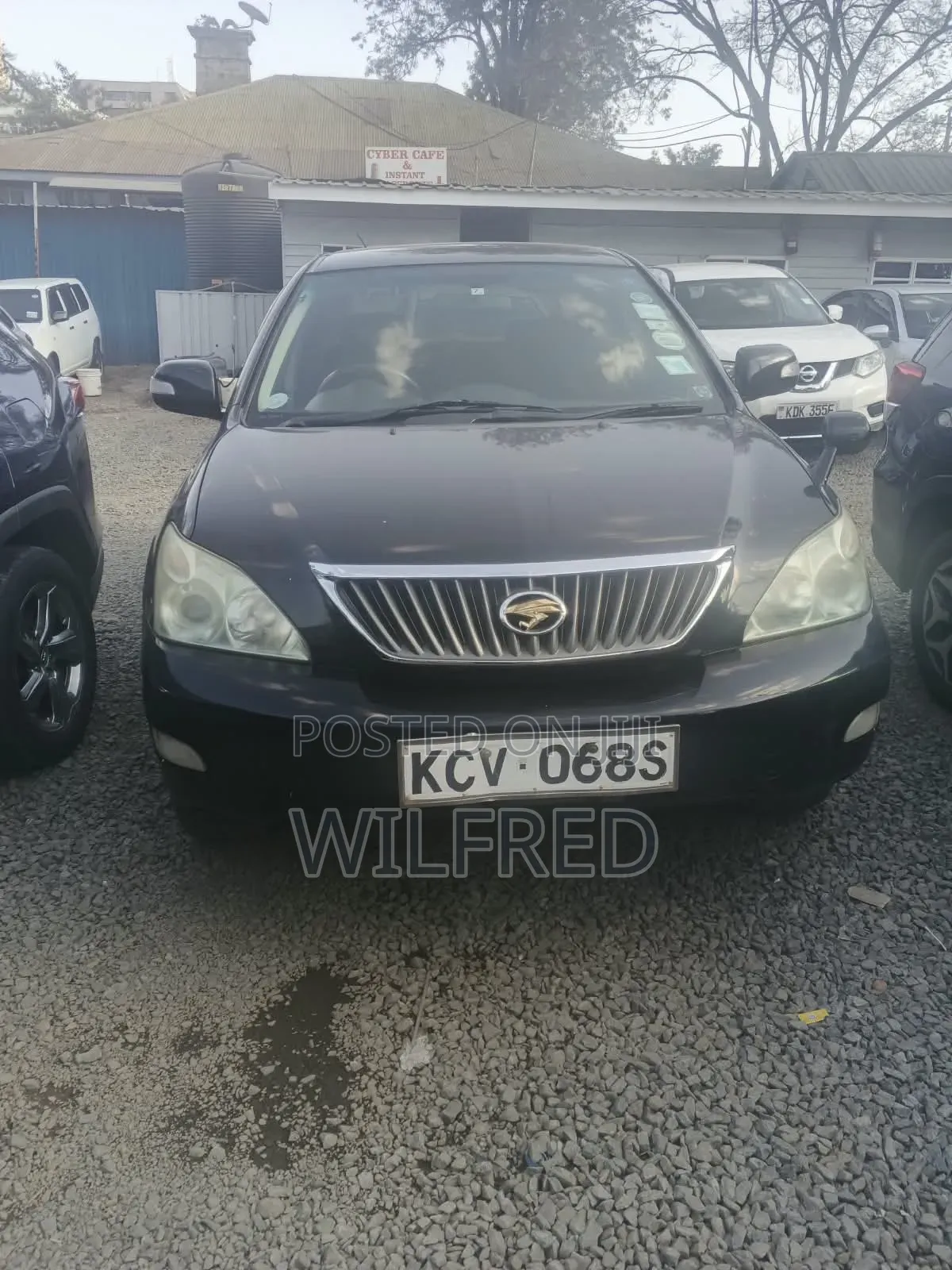 Toyota Harrier 2.4 2012 Black