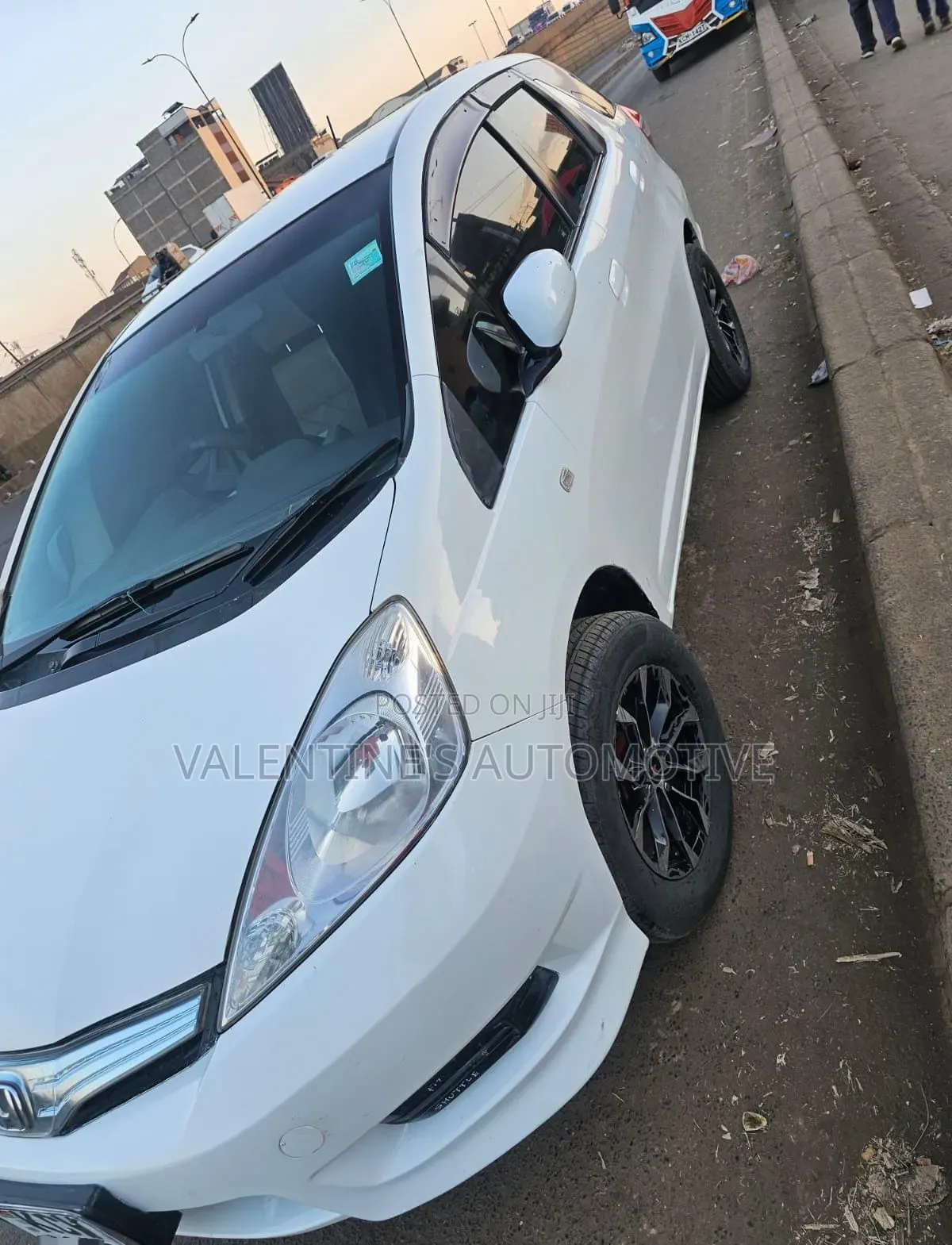 Honda Fit Shuttle 2012 White