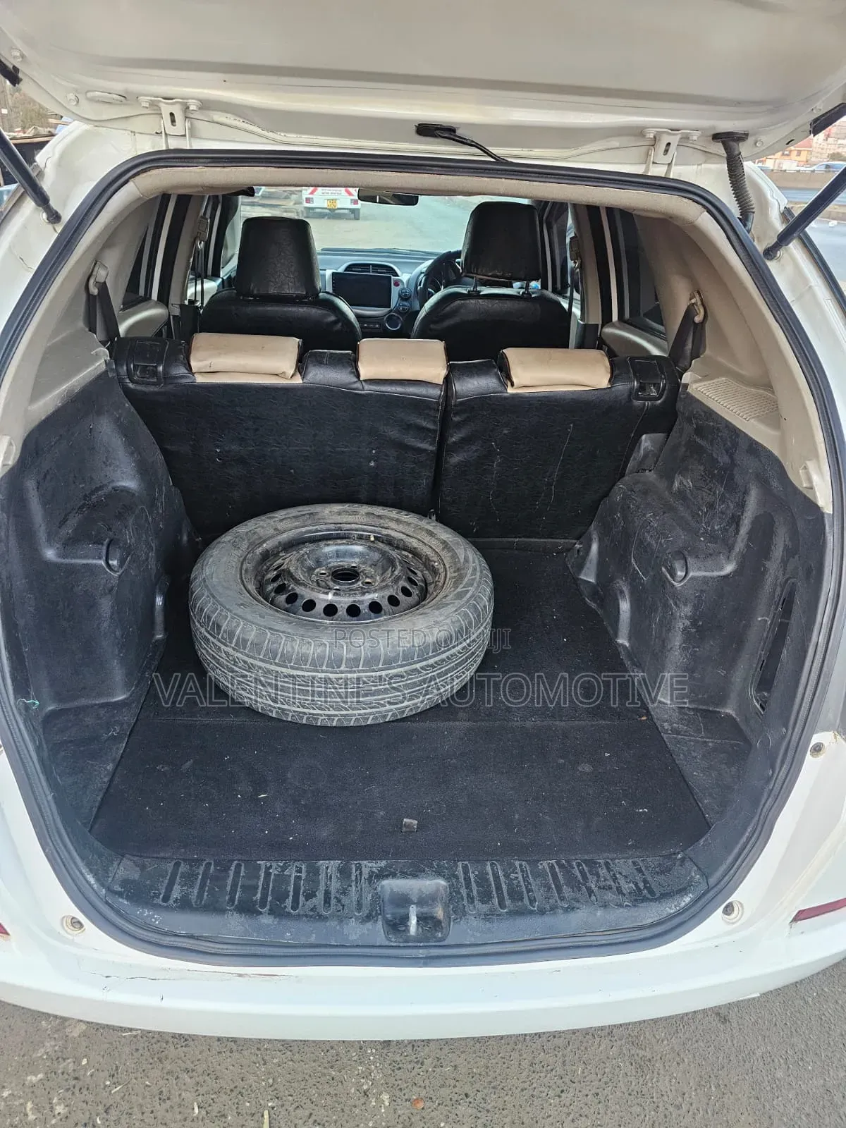 Honda Fit Shuttle 2012 White