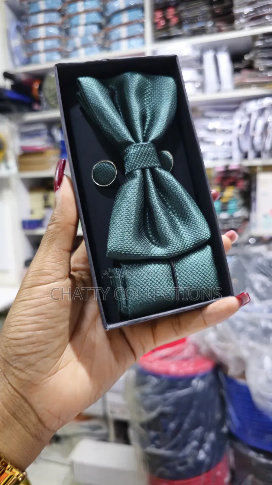Unisex Emerald Green Bow Tie Set With Pocket Square and Cufflinks