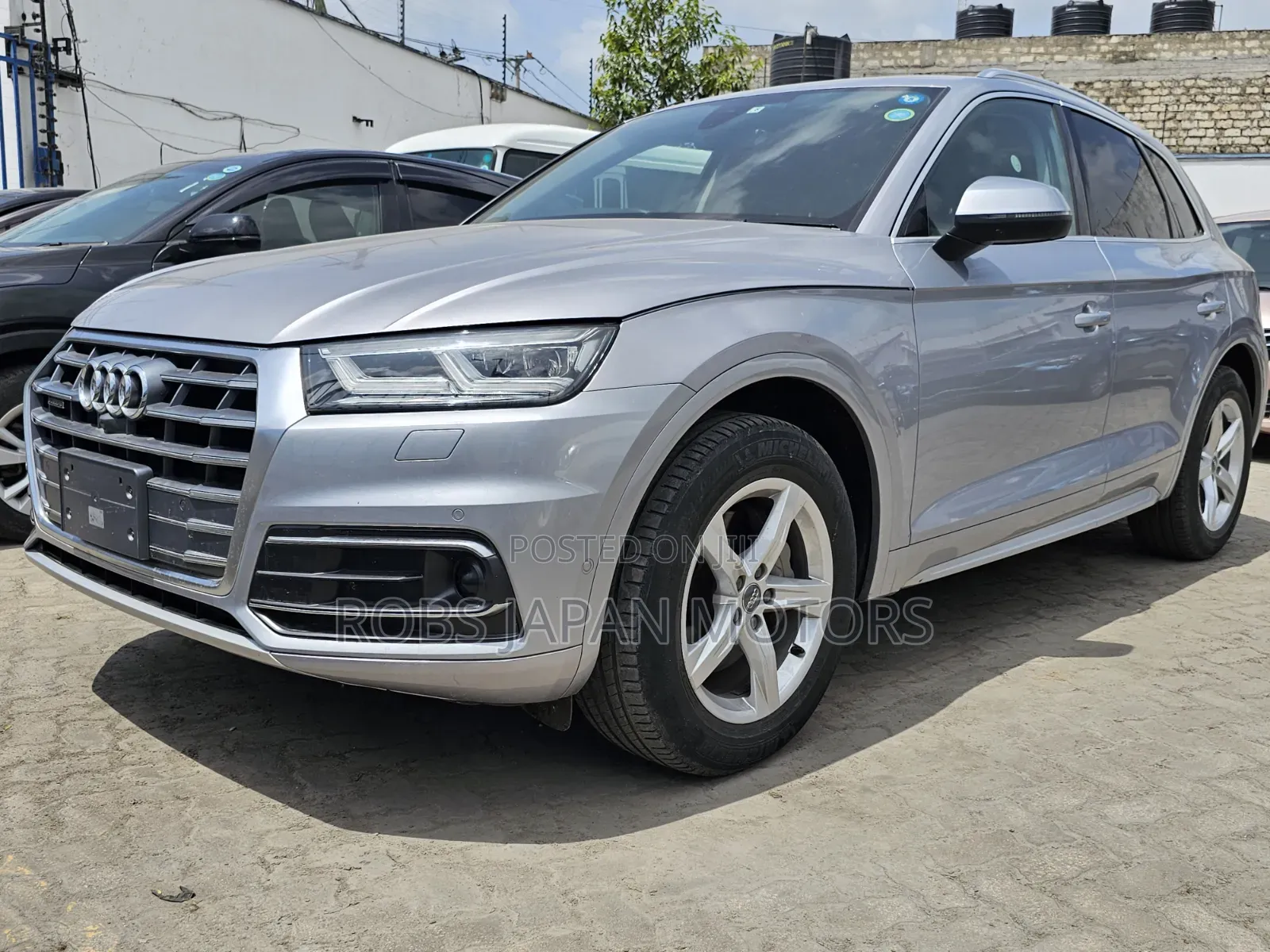 Audi Q5 2018 Silver