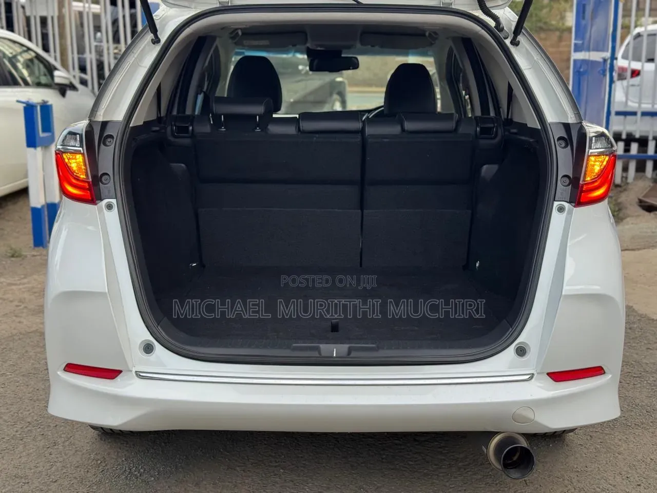 Honda Fit Shuttle 2019 White