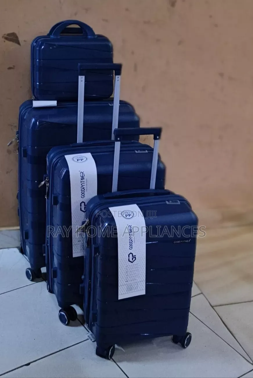 Navy Blue Size 4    4 in 1 Luxurious Suitcase Set