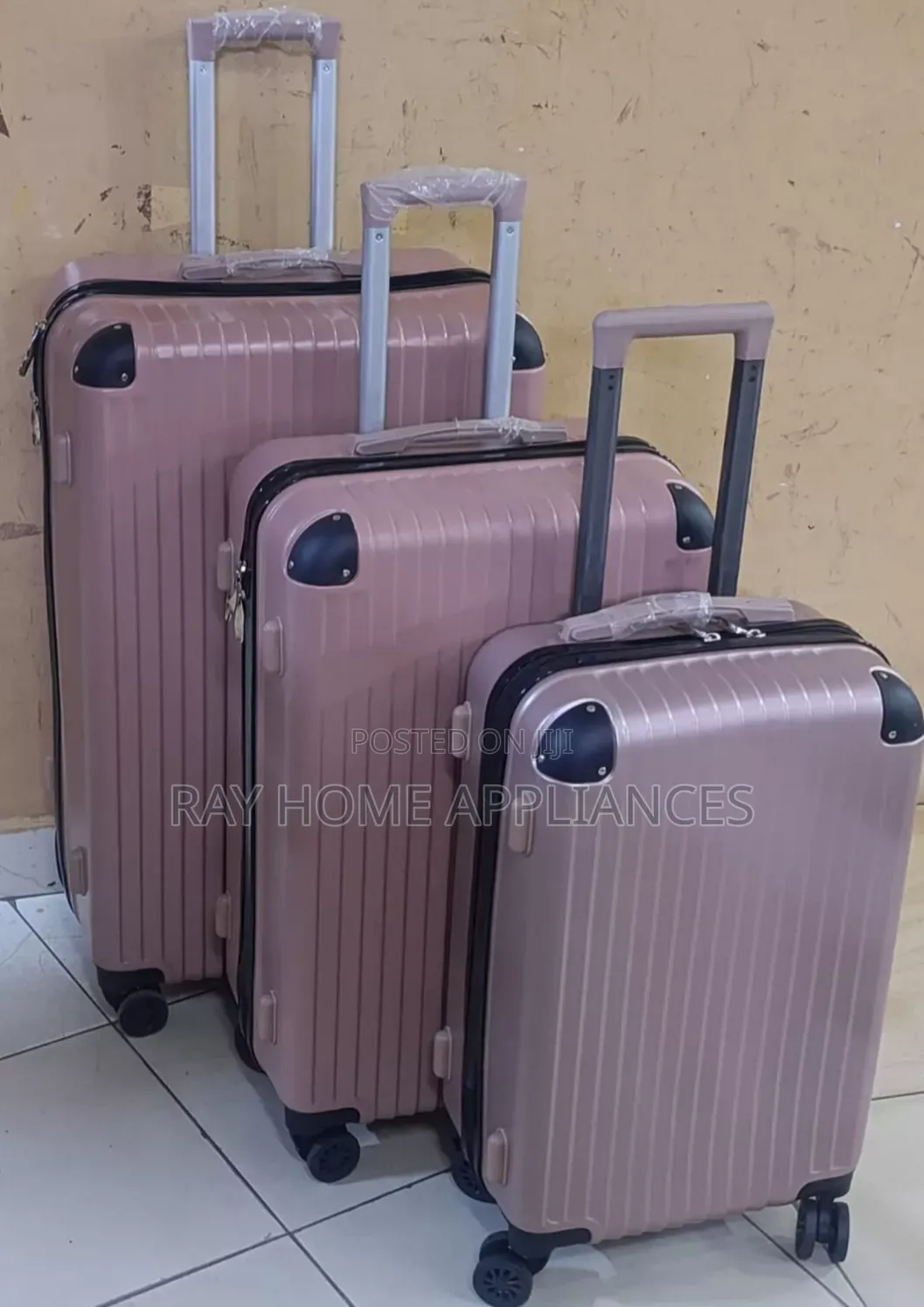 Unbreakable Suitcase Set 3 in 1 Size 4