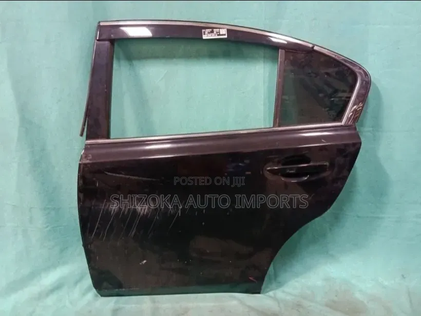 R Door Assy Lh Subaru Legacy B4  2012