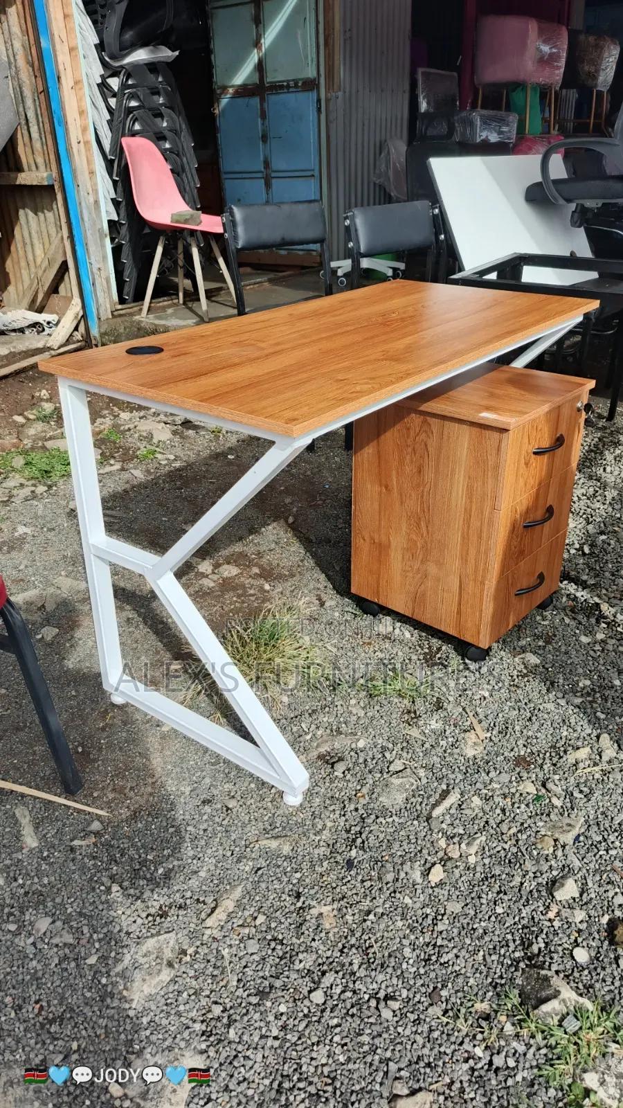 Classic Modern Laptop Office Desk