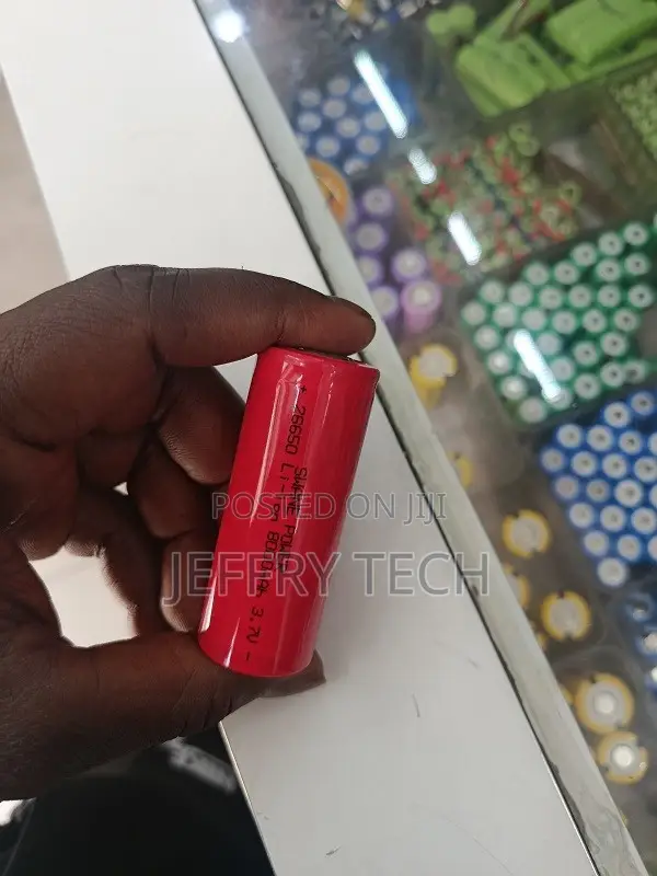 26650 2500mAh Rechargeable Battery 2V Lithium