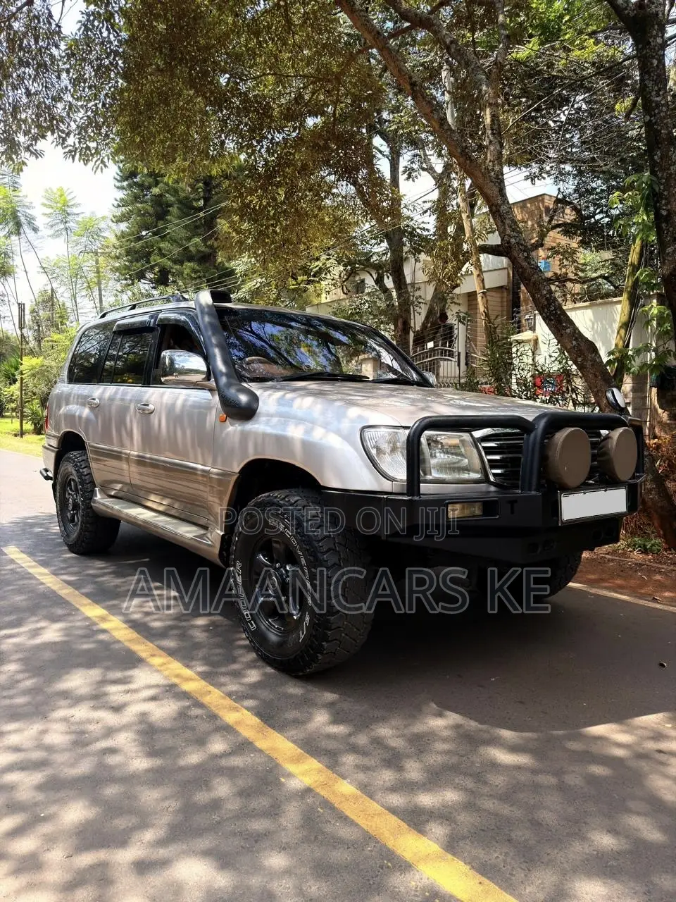 Toyota Land Cruiser HDJ 100 2000 Silver