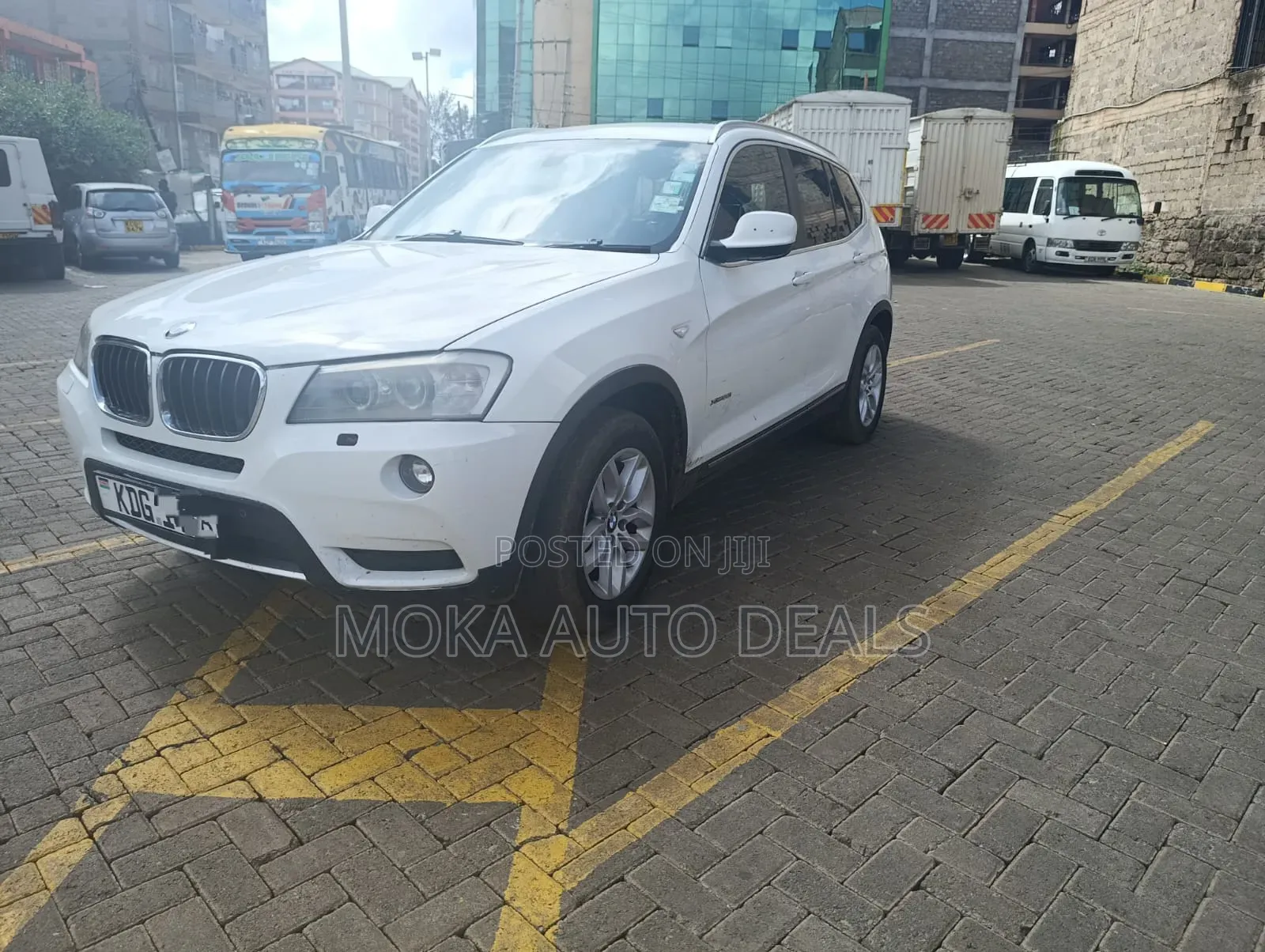 BMW X3 xDrive28i 4dr SUV AWD (2.0L 4cyl Turbo 8A) 2014 White