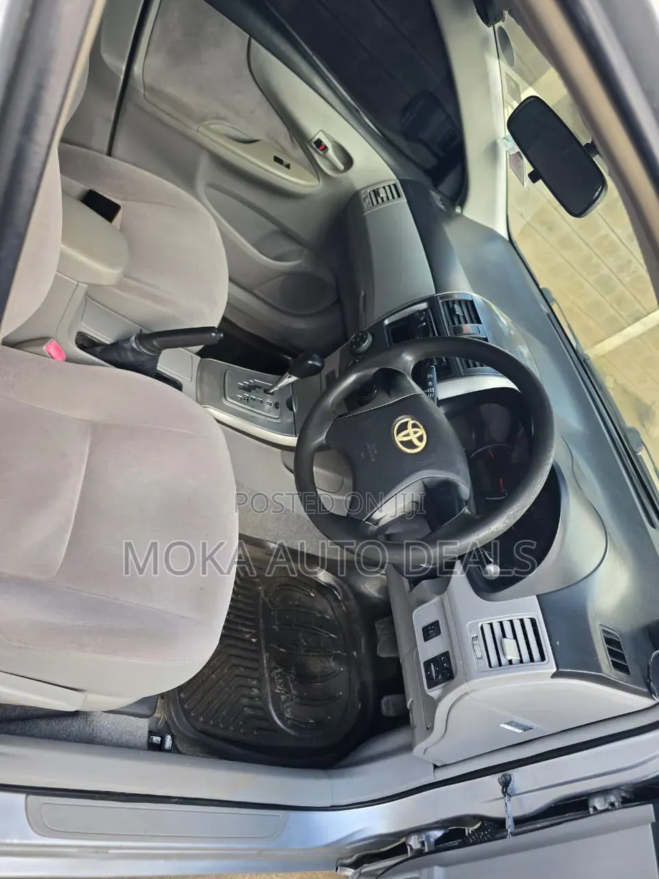 Toyota Axio 1.5 G 2WD 2010 Silver