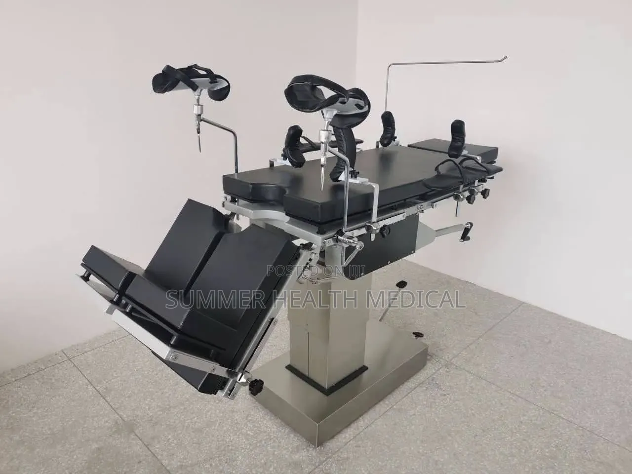 Surgical Operating Table