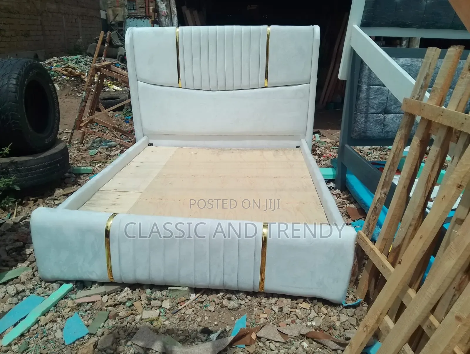 5x6 White Upholstery