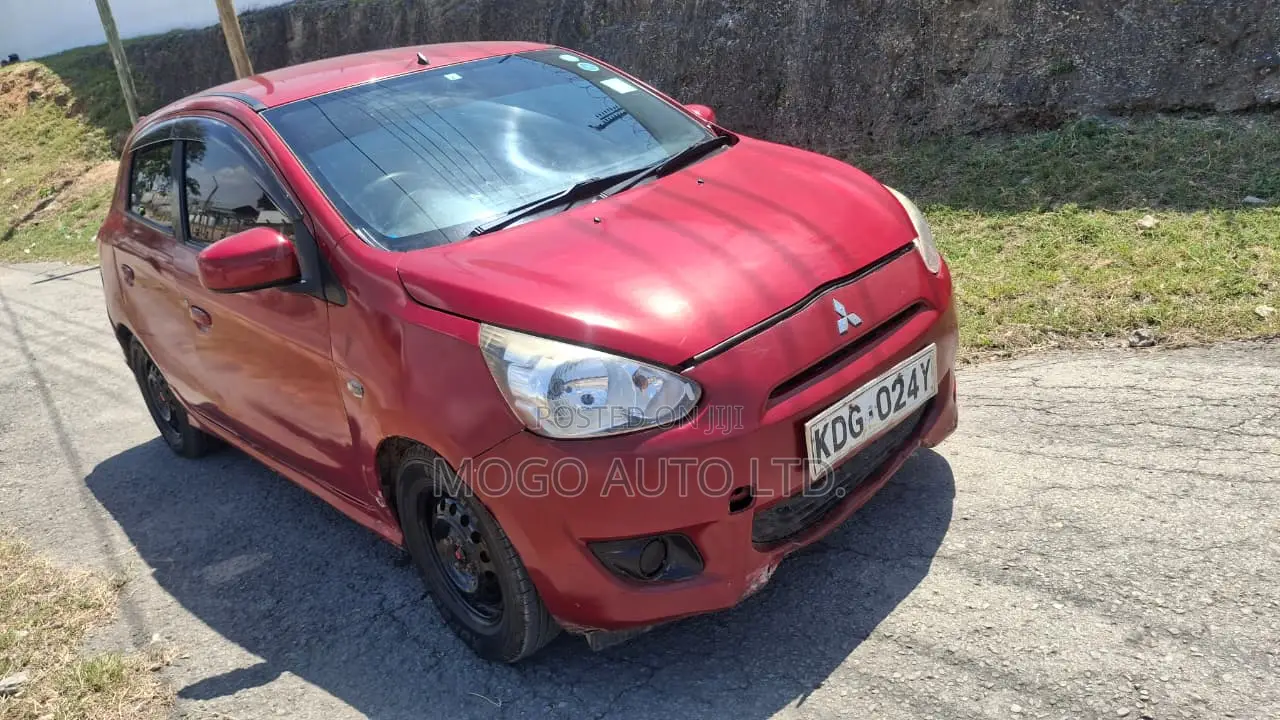Mitsubishi Mirage 2015 Red
