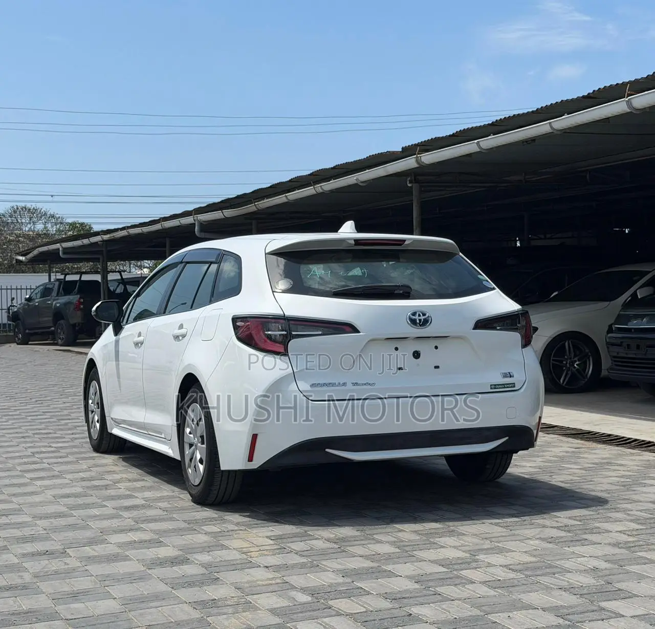 Toyota Corolla Touring 2020 White
