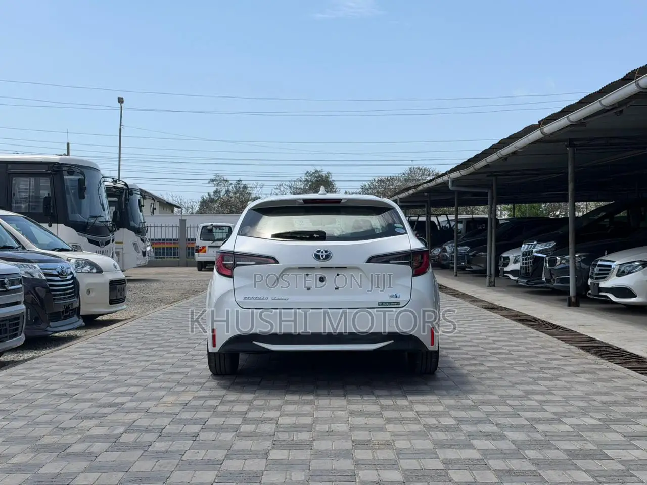 Toyota Corolla Touring 2020 White